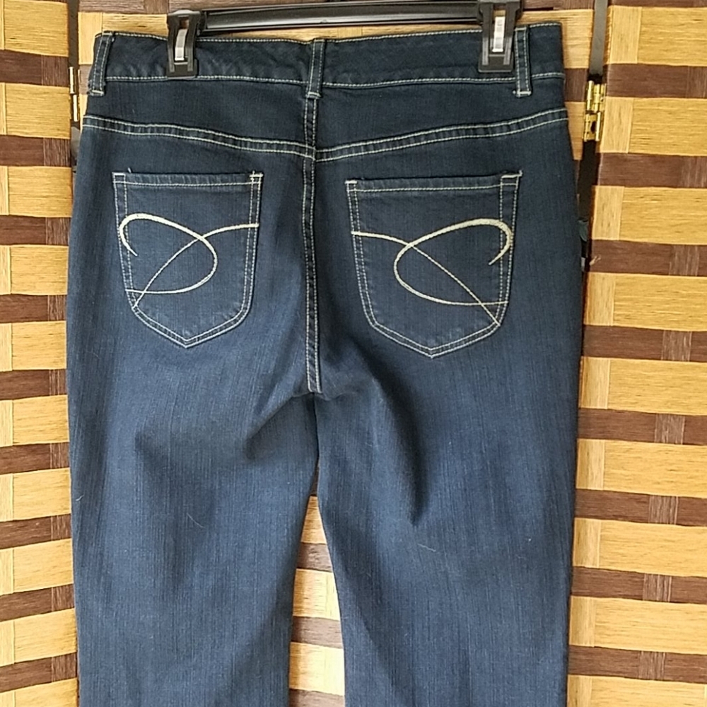 EUC!!! Chico's Platinum wear jeans